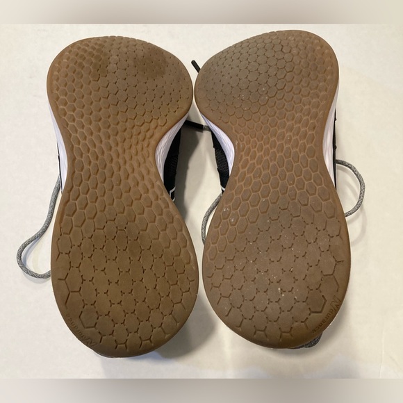 New Balance Men’s Size 12 Fresh Foam Roav Running Shoe - Picture 9 of 11